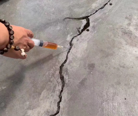 灵台混凝土裂缝修补技术详解​